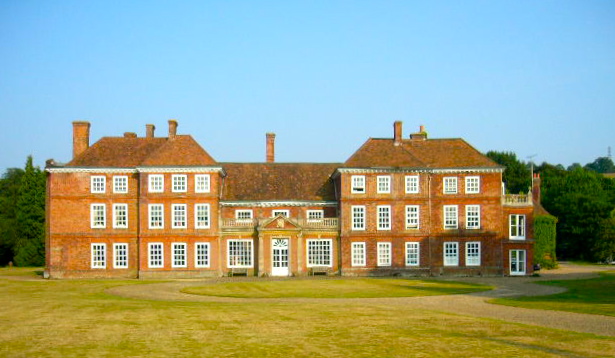 Lullingstone Manor датируется 1497 годом